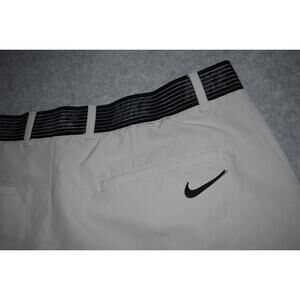 Nike Golf Shorts Men Size 34 Wicking Performance Dri-Fit Polyester Beige FLAT